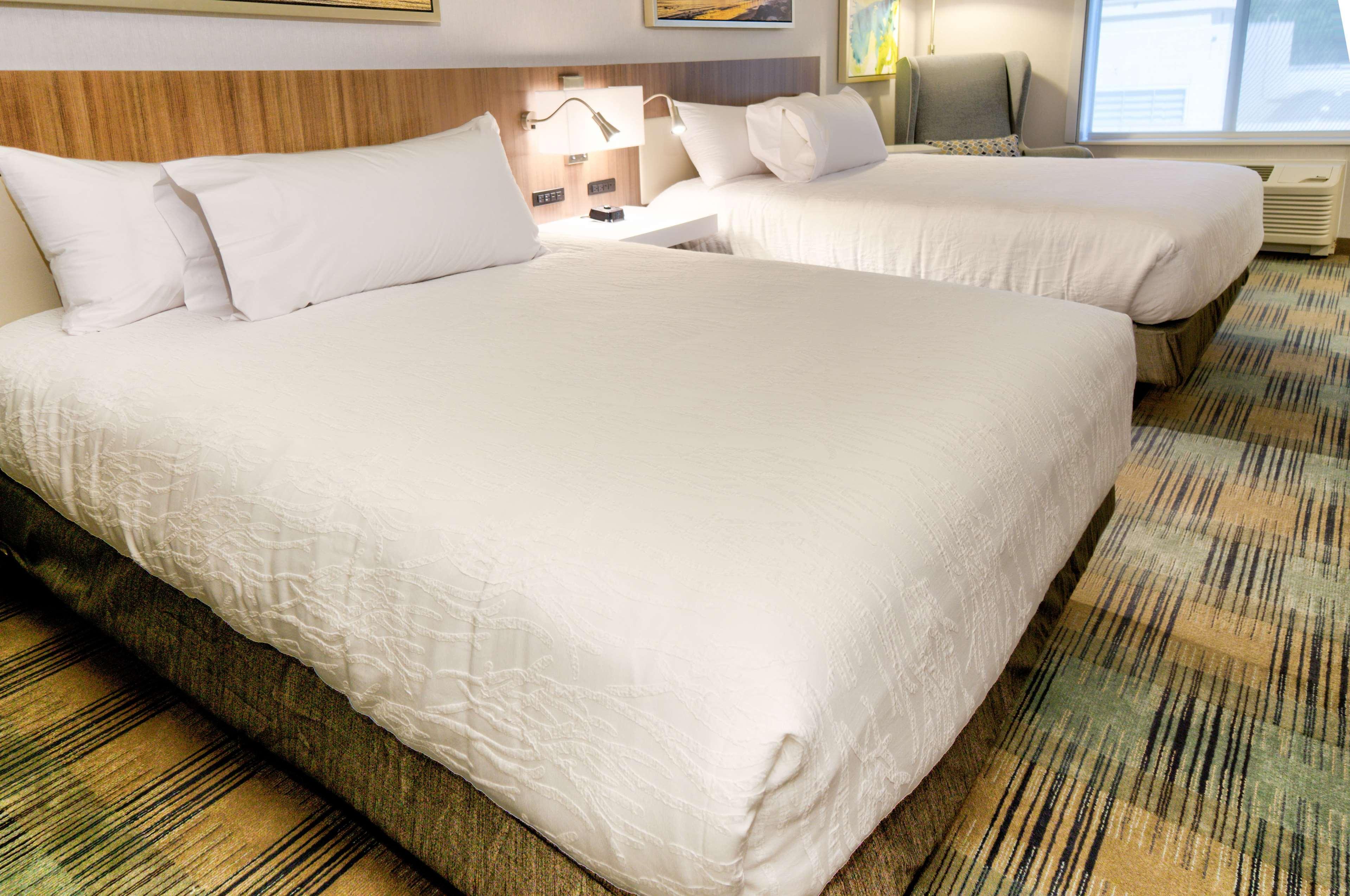 Hilton Garden Inn Santa Barbara/Goleta Bagian luar foto