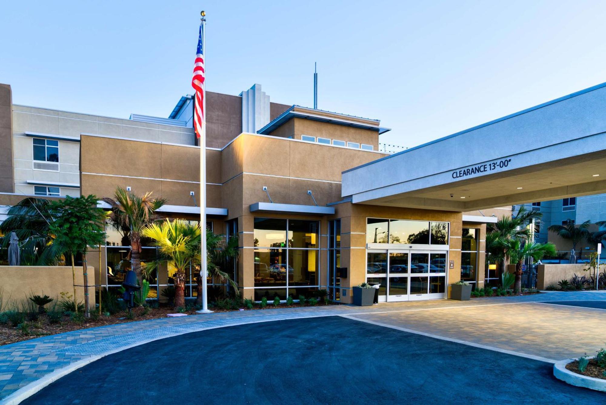 Hilton Garden Inn Santa Barbara/Goleta Bagian luar foto